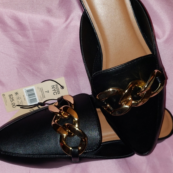 NYC MADDEN GOLD CHAIN ALMOND TOE MULE SIZE 7 - Picture 2 of 5